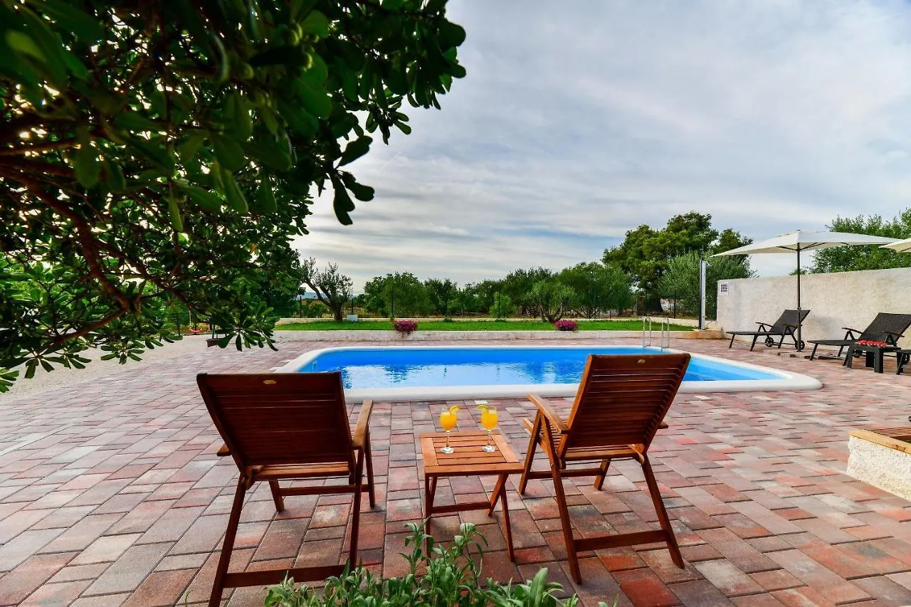 House Gabriela Villa Debeljak