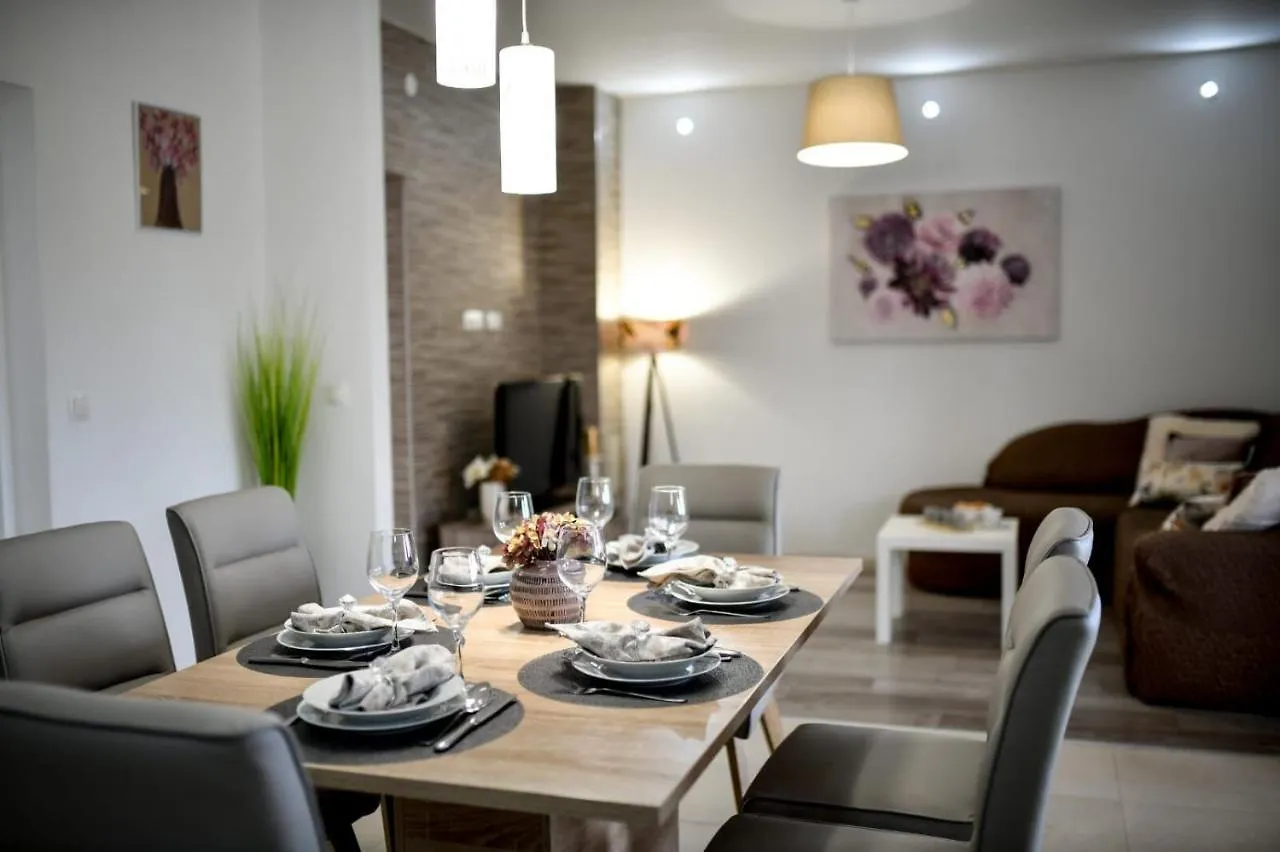House Gabriela Villa Debeljak